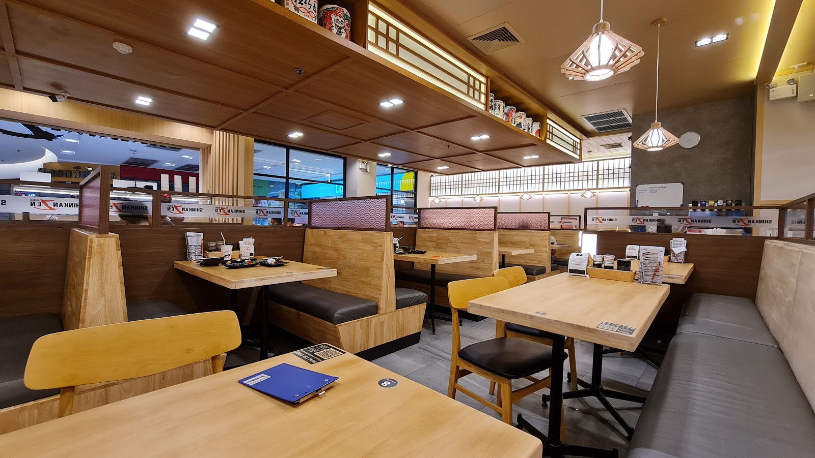 Shinkansen Sushi Seacon Bangkae