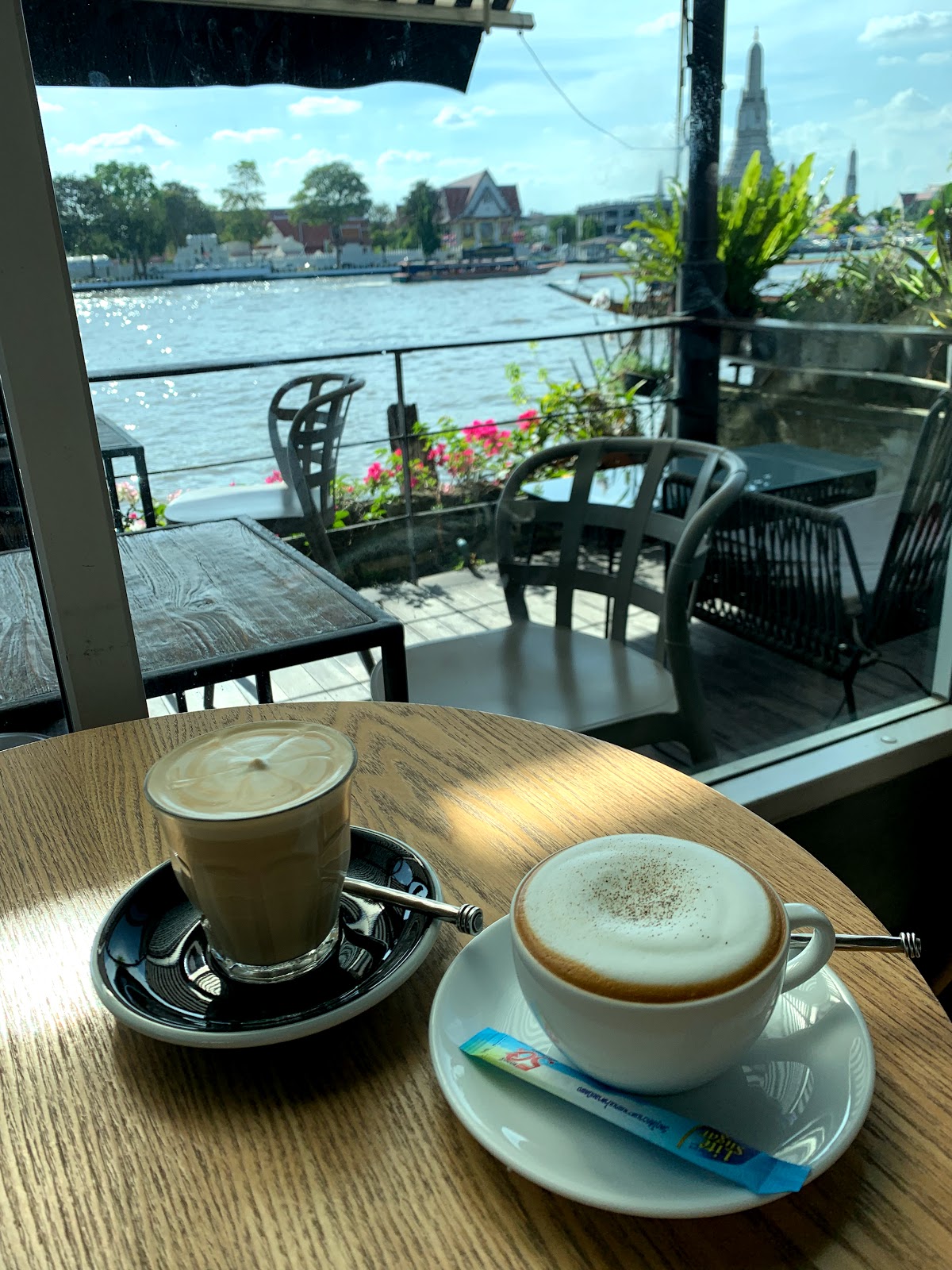 ViVi The Coffee Place