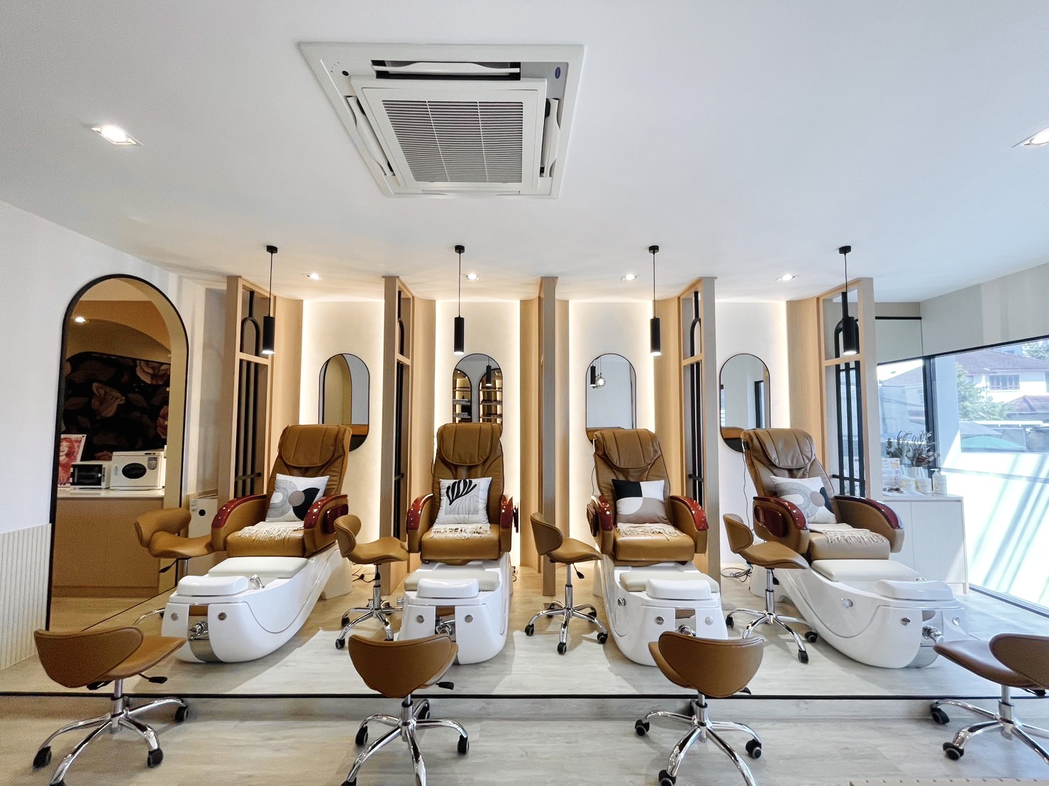 Sunshine Nail Spa SHN Pattanakan 38