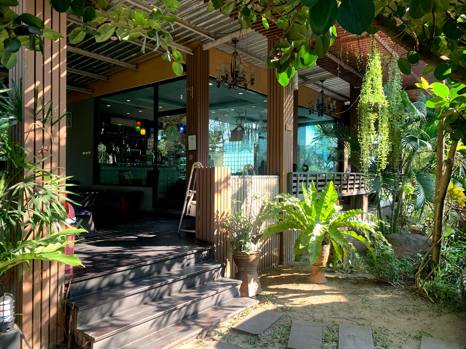 สวนจันผา กรุ๊ป (Suan Champa Group)