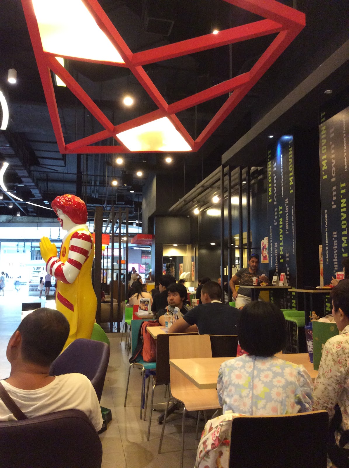 McDonald’s Central Rama 9