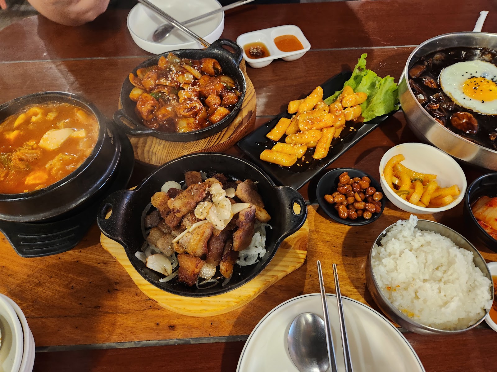 Hongik University Station Street