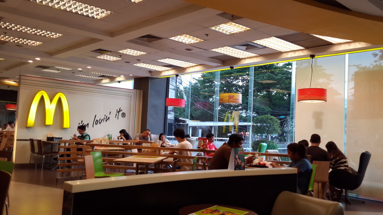 McDonald’s The Mall Thapra