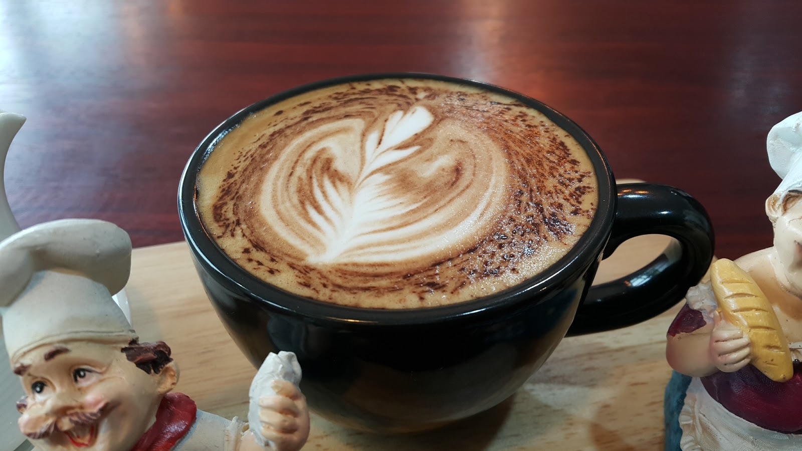 Onion coffee and dessert