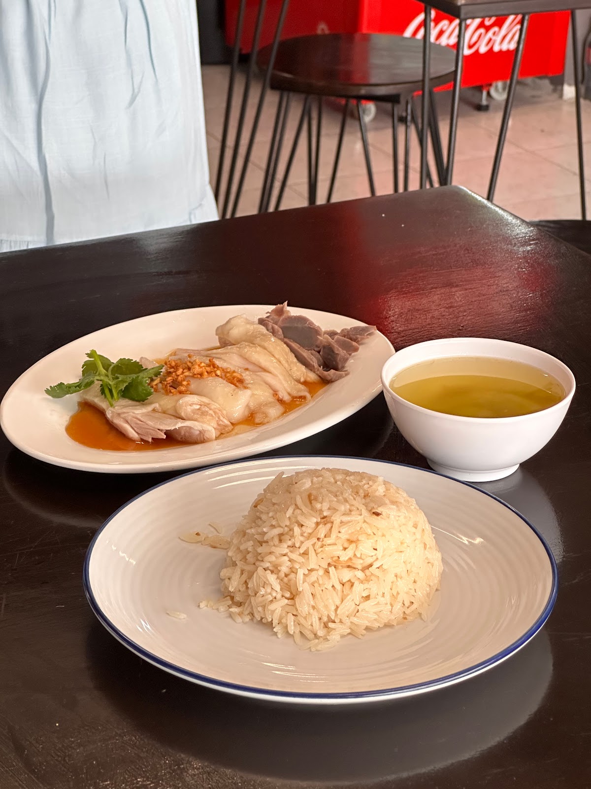 Om Chuy Singapore Chicken Rice