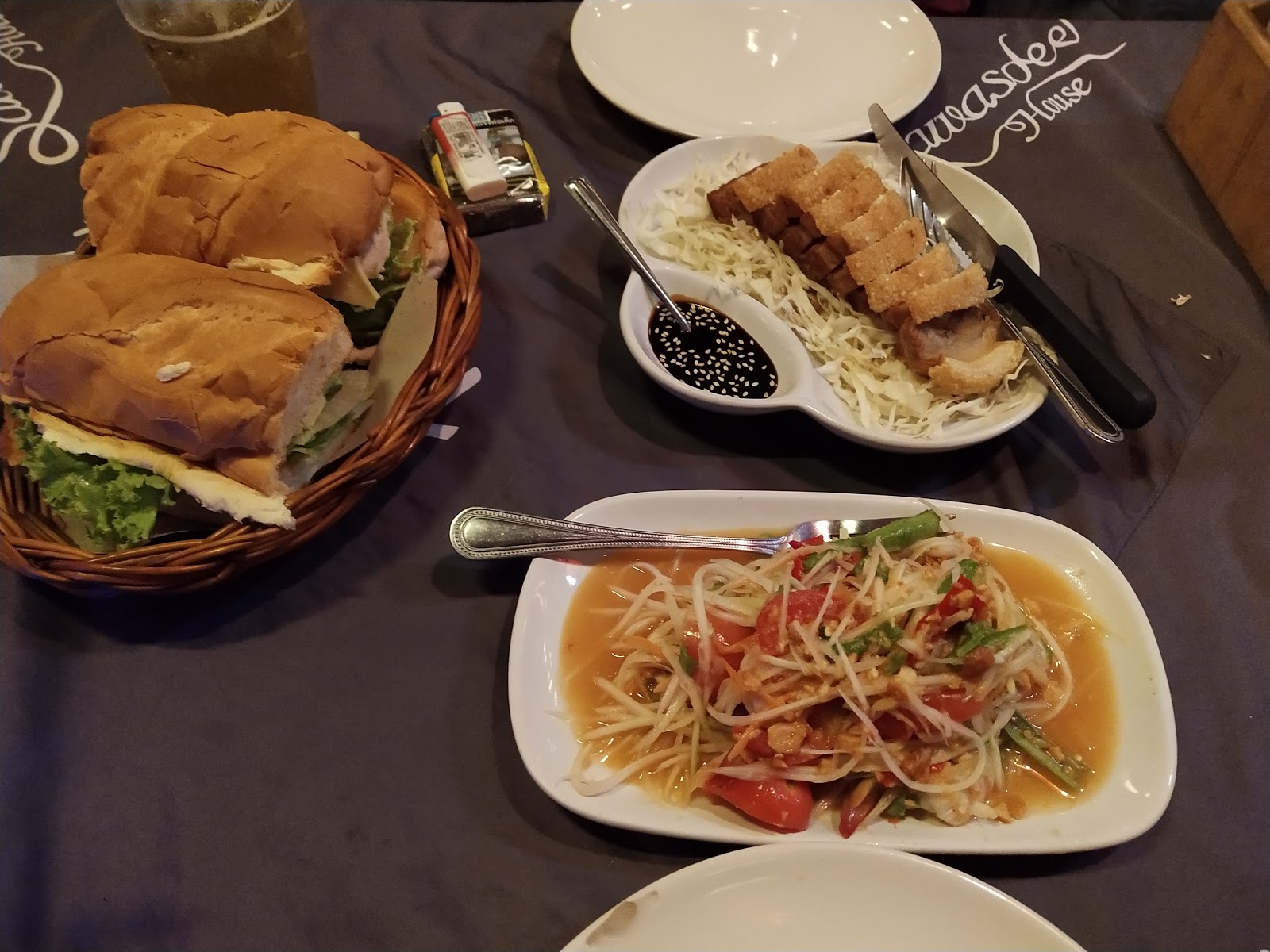 Pauly Bee&#8217;s American Burger