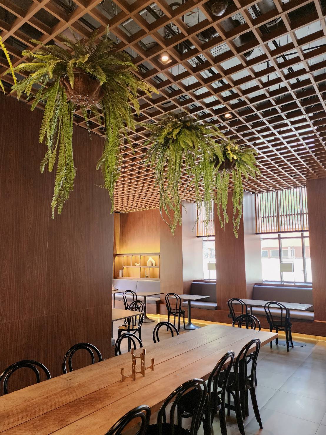 Pal Cafe & Bistro