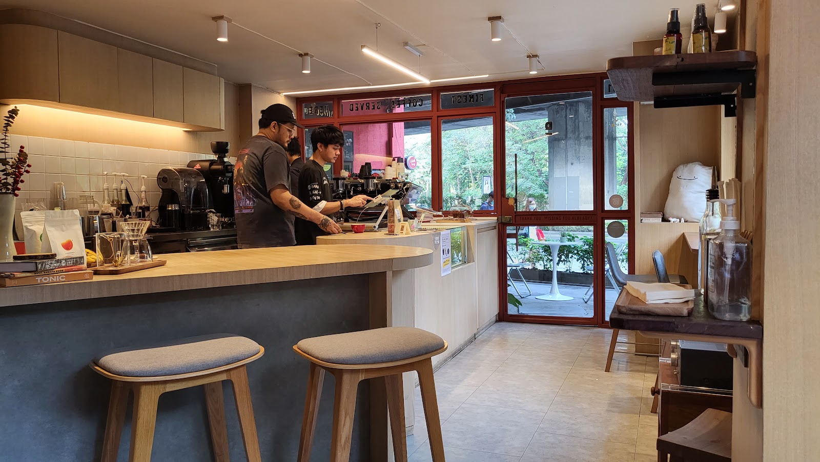 Behind the Bar Behind the Bar Coffee Shop, Specialty Coffee, Chatuchak, Choei Fun