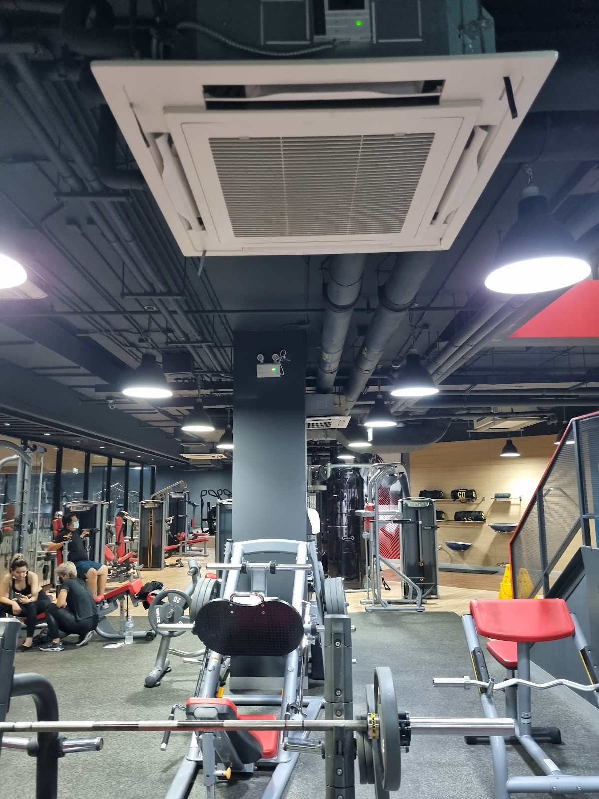 Jets 24 Hour Fitness &#8211; Index Living Mall Rama II