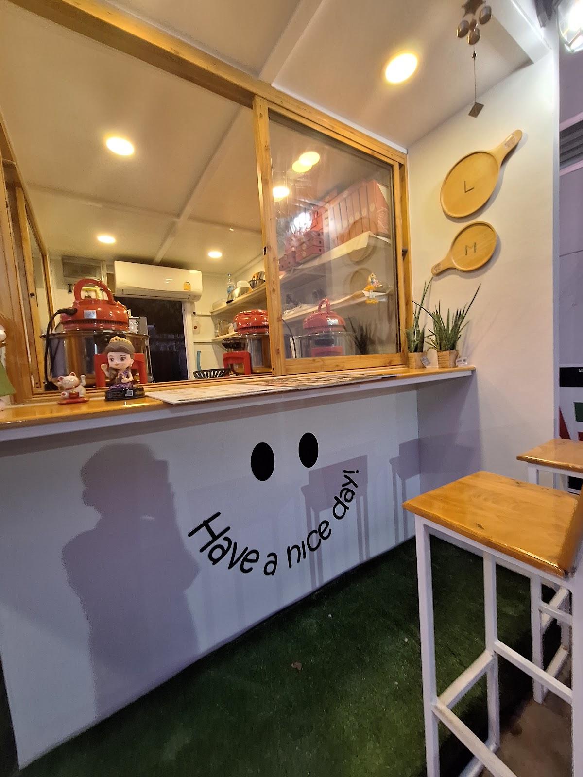 Bangkok Pizza Cheese-Filled Rama 9 &#8211; Soi Rama 9 39