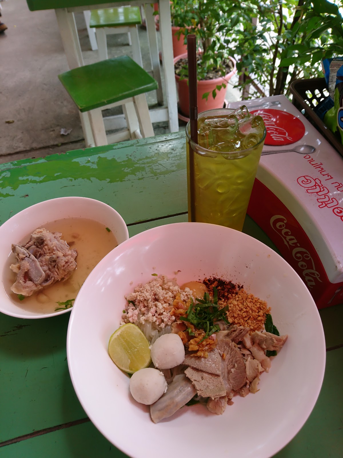 Mae Ni Sukhothai Noodles