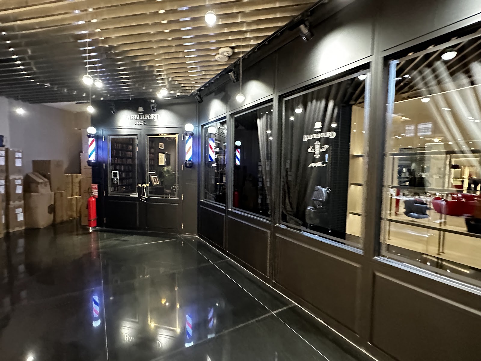 Siam Discovery, Barberford