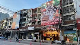 Nagiya Sriracha なぎ屋 シラチャ店 นากิยะ ศรีราชา